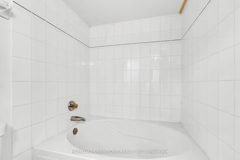 Photo 25 at 1403 - 5 Rowntree Road, Jamestown, Toronto