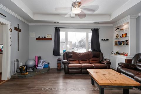 Photo 6 at 203 Montreal Street, Stayner, Clearview