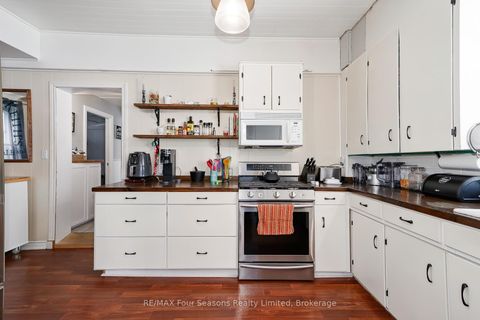 Photo 10 at 203 Montreal Street, Stayner, Clearview