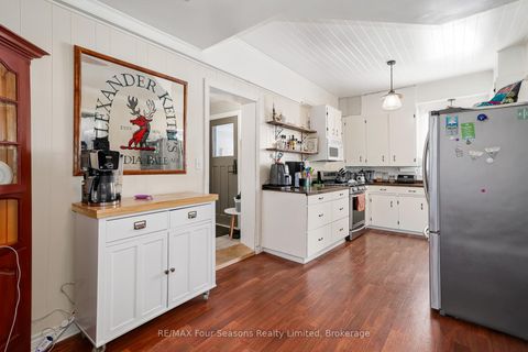 Photo 13 at 203 Montreal Street, Stayner, Clearview