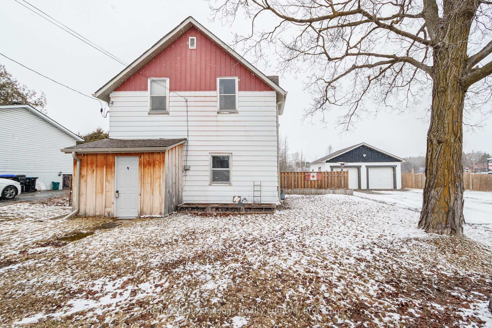 203 Montreal Street, Stayner, Clearview photo number 2