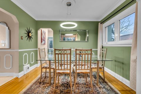 Photo 16 at 702 Pharmacy Avenue, Birchmount, Toronto