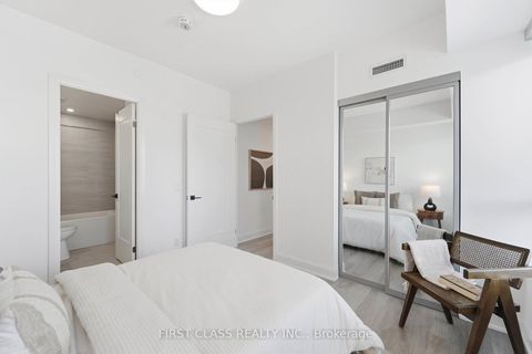 Photo 17 at 707 - 8 Water Walk Drive, Unionville, Markham