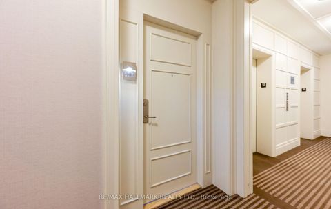 Photo 11 at 1016 - 350 Red Maple Road, Langstaff, Richmond Hill