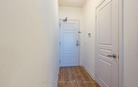 Photo 13 at 1016 - 350 Red Maple Road, Langstaff, Richmond Hill