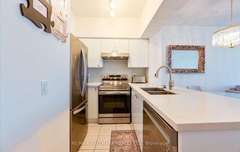 Photo 24 at 1016 - 350 Red Maple Road, Langstaff, Richmond Hill