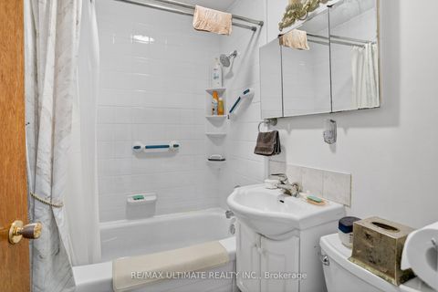 Photo 5 at 20 Bertha Avenue, Birchmount, Toronto