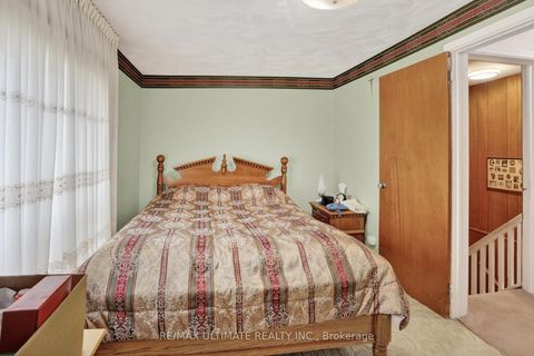 Photo 25 at 20 Bertha Avenue, Birchmount, Toronto