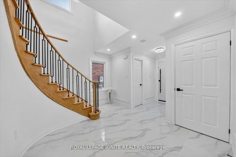 Photo 8 at 167 Mathewson Street, Maple, Vaughan