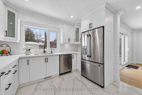 Photo 19 at 167 Mathewson Street, Maple, Vaughan