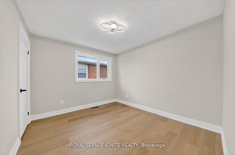 Photo 27 at 167 Mathewson Street, Maple, Vaughan