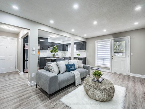 Photo 10 at 25 - 506 Normandy Street, Central, Oshawa