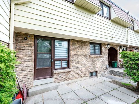 Photo 39 at 25 - 506 Normandy Street, Central, Oshawa