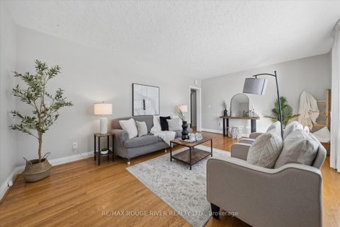 Photo 6 at 112 Wellington Avenue W, Lakeview, Oshawa