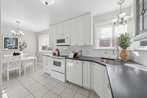 Photo 13 at 112 Wellington Avenue W, Lakeview, Oshawa