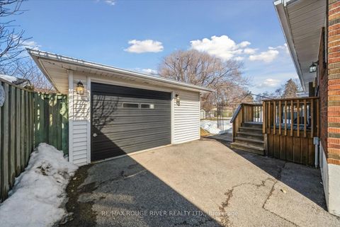 Photo 33 at 112 Wellington Avenue W, Lakeview, Oshawa