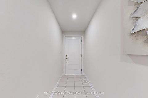 Photo 28 at 384 Okanagan Path, Donevan, Oshawa