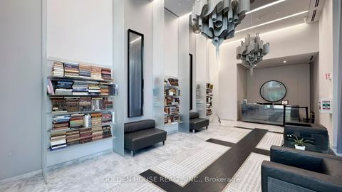 Photo 3 at 735 - 8 Hillsdale Avenue E, Mount Pleasant West, Toronto