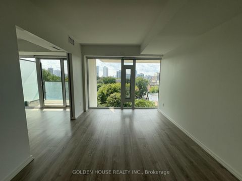 Photo 8 at 735 - 8 Hillsdale Avenue E, Mount Pleasant West, Toronto