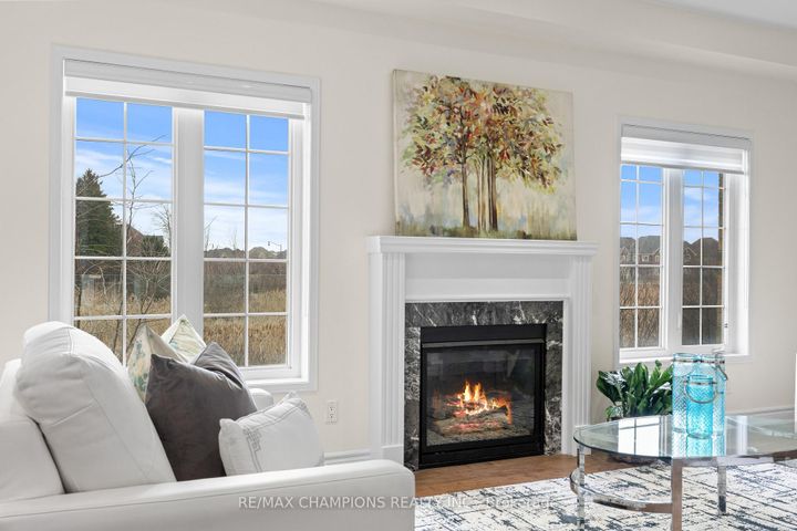 Photo 13 at 42 Abbotsbury Drive, Credit Valley, Brampton