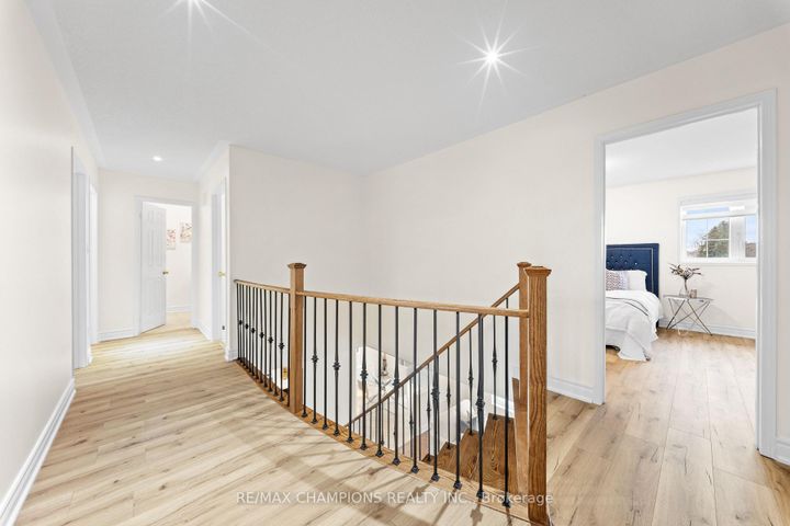 Photo 17 at 42 Abbotsbury Drive, Credit Valley, Brampton