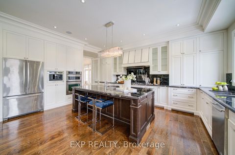 Photo 9 at 166 Byng Avenue, Willowdale East, Toronto