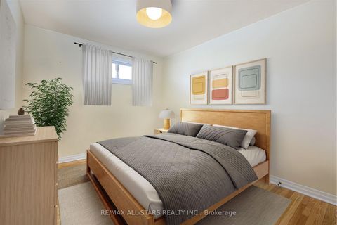 Photo 20 at 50 Southampton Drive, Eglinton East, Toronto