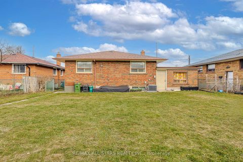 Photo 33 at 50 Southampton Drive, Eglinton East, Toronto