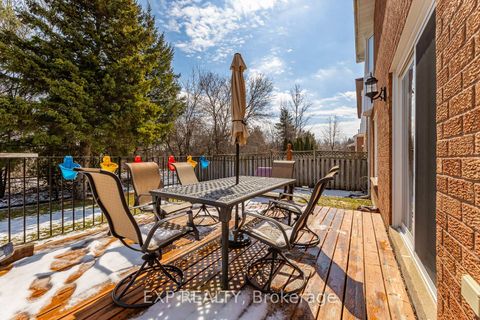 Photo 32 at 81 Southgate Crescent, Doncrest, Richmond Hill