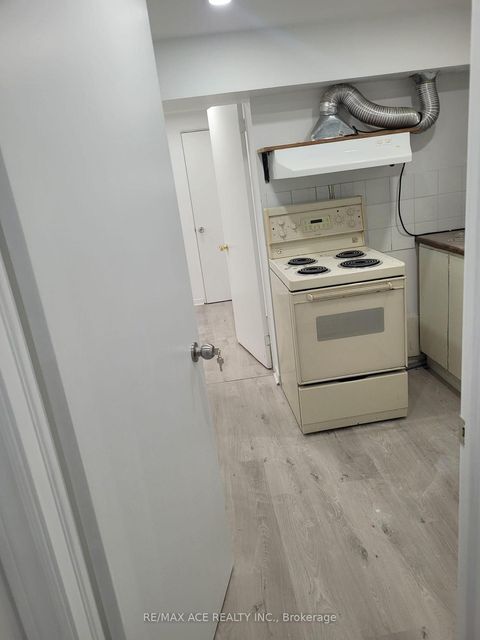 Photo 9 at 365 Bellamy Road N, Woburn, Toronto