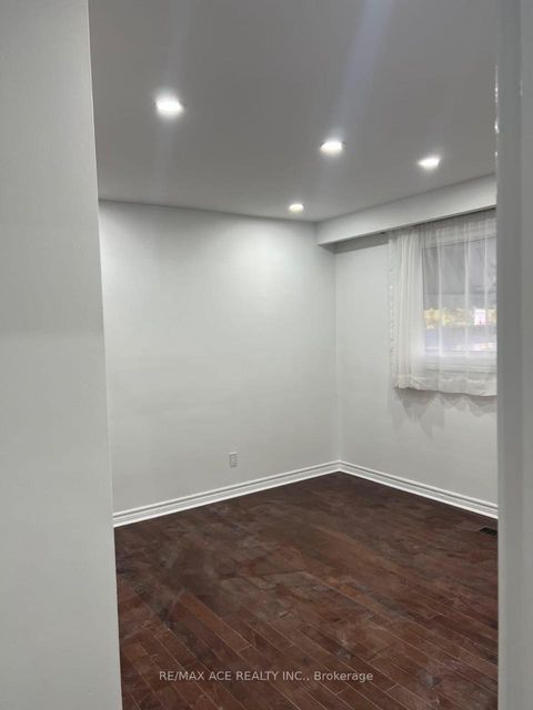 Photo 12 at 365 Bellamy Road N, Woburn, Toronto