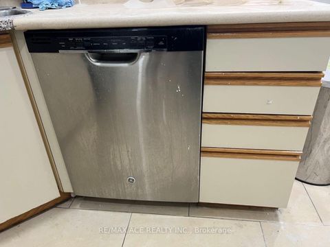 Photo 14 at 365 Bellamy Road N, Woburn, Toronto