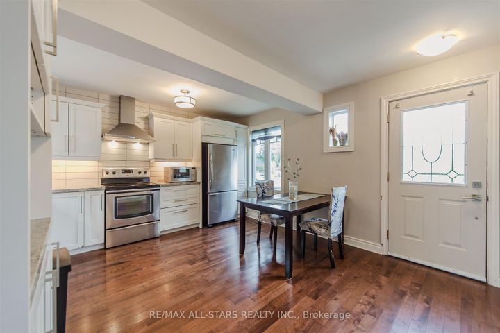 Photo 5 at 27 Martindale Road, Cliffcrest, Toronto