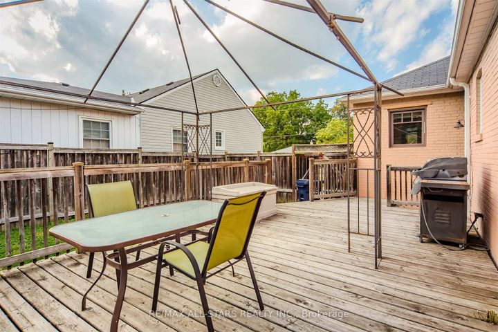 Photo 29 at 27 Martindale Road, Cliffcrest, Toronto