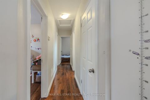 Photo 9 at 27 Martindale Road, Cliffcrest, Toronto
