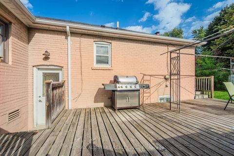 Photo 27 at 27 Martindale Road, Cliffcrest, Toronto