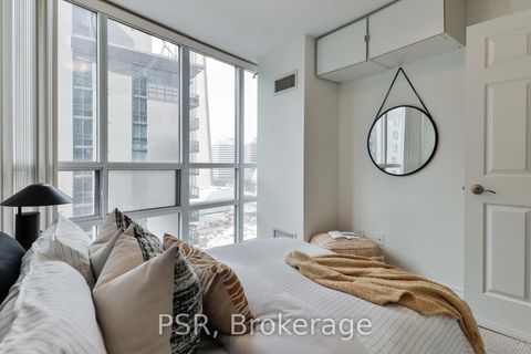 Photo 23 at 1602 - 30 Grand Trunk Crescent, Waterfront Communities C1, Toronto