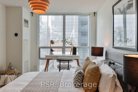 Photo 33 at 1602 - 30 Grand Trunk Crescent, Waterfront Communities C1, Toronto