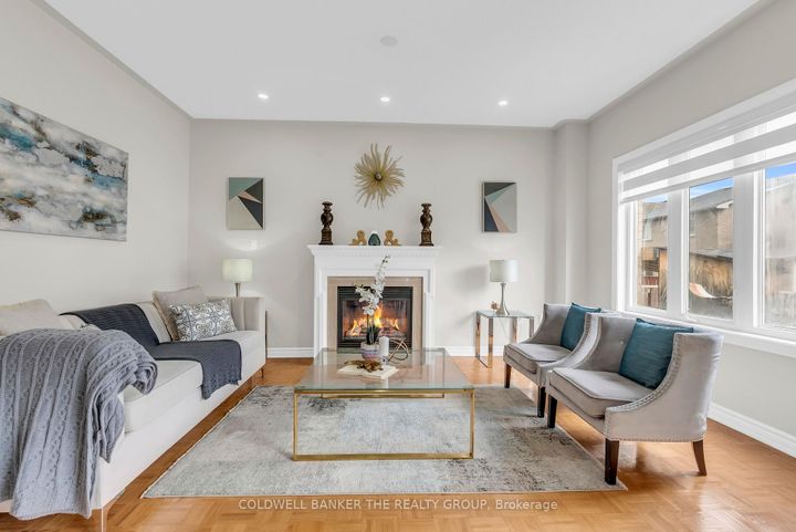 Photo 15 at 11 Footbridge Crescent, Wellington, Brampton