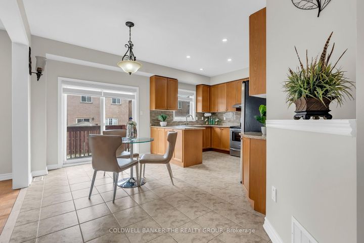 Photo 18 at 11 Footbridge Crescent, Wellington, Brampton