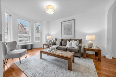 Photo 6 at 164 Markham Street, Bellwoods, Toronto