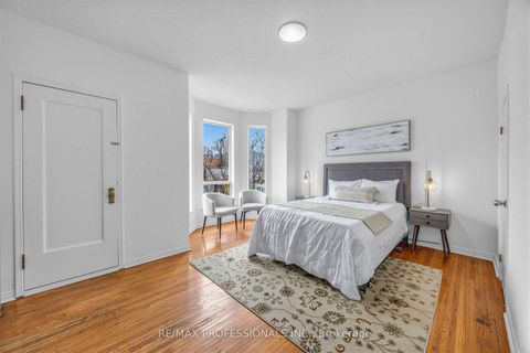 Photo 21 at 164 Markham Street, Bellwoods, Toronto