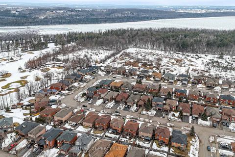 Photo 42 at 25 Crompton Drive, Little Lake, Barrie