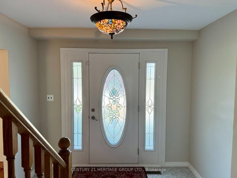 Photo 1 at 584 Arnhem Drive, O'Neill, Oshawa