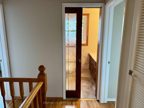 Photo 24 at 584 Arnhem Drive, O'Neill, Oshawa