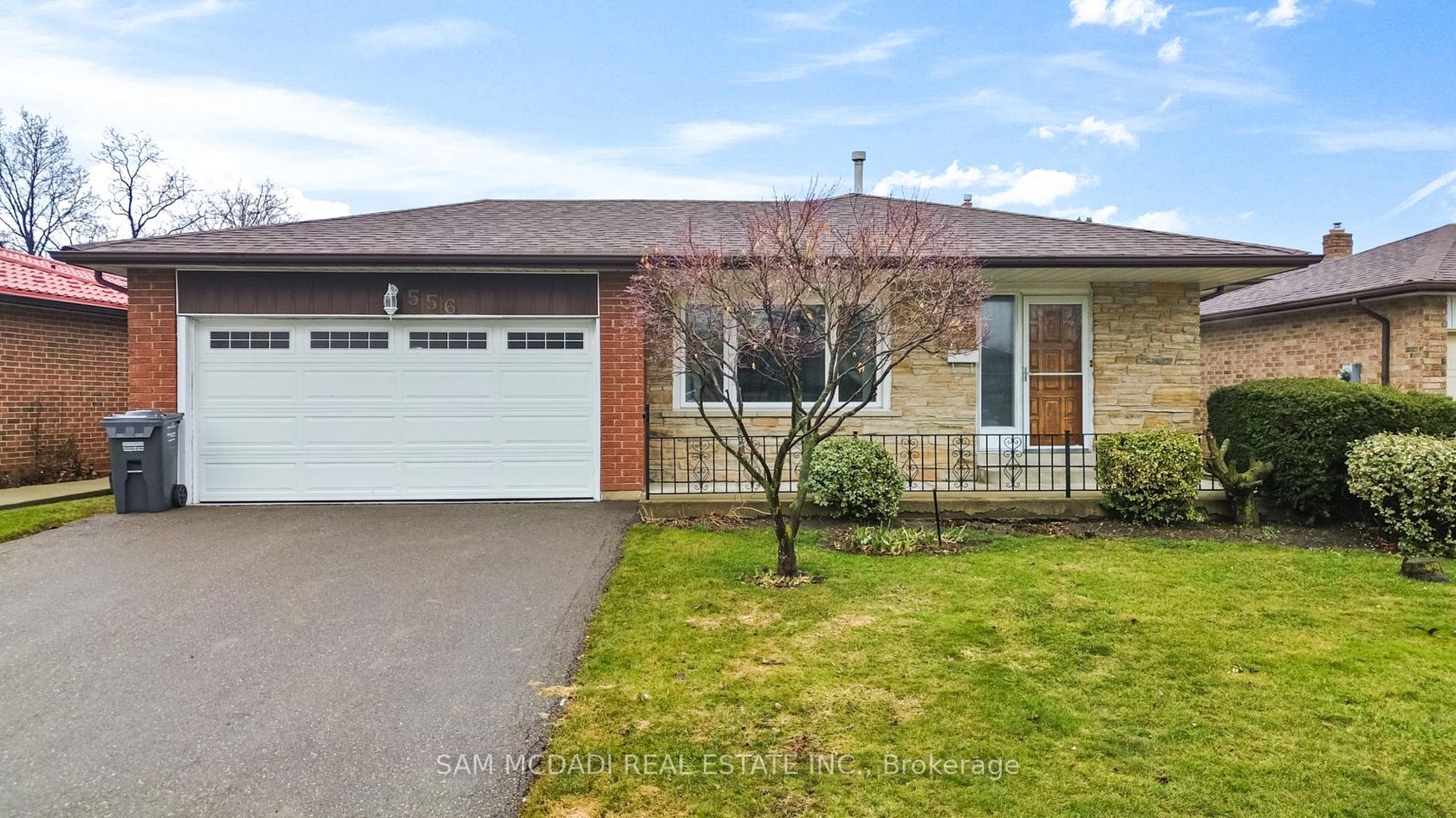 556 Paisley Boulevard W, Cooksville, Mississauga 