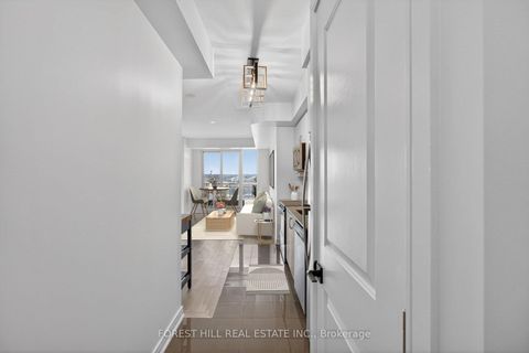 Photo 16 at 1501 - 9201 Yonge Street, Langstaff, Richmond Hill