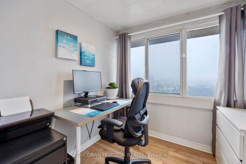 Photo 13 at PH4 - 725 Don Mills Road, Flemingdon Park, Toronto