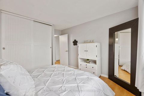 Photo 17 at PH4 - 725 Don Mills Road, Flemingdon Park, Toronto