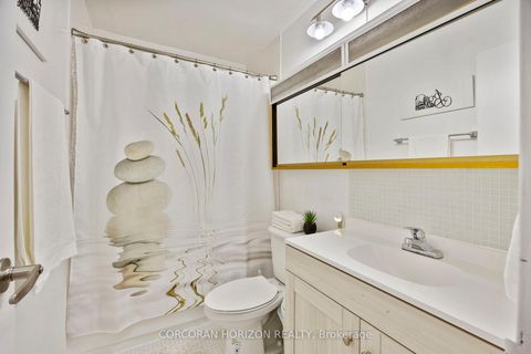 Photo 18 at PH4 - 725 Don Mills Road, Flemingdon Park, Toronto